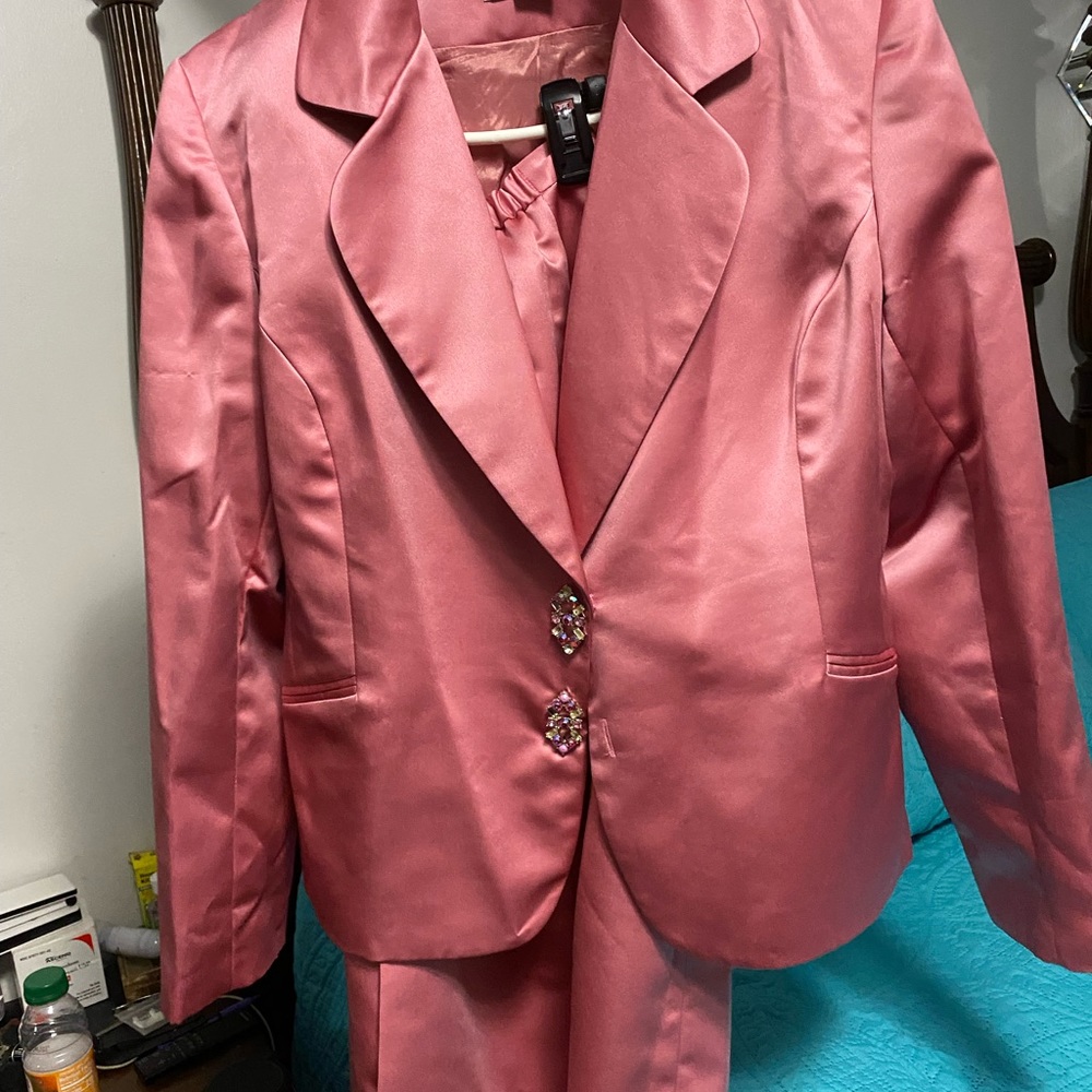 Suit